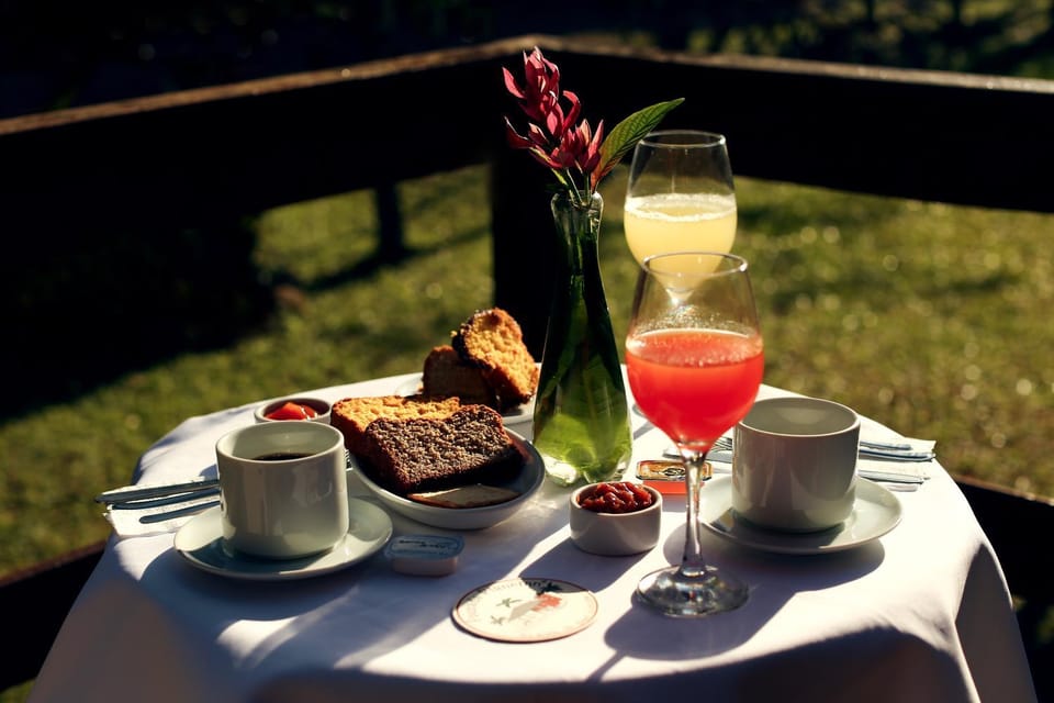 Day, Food and drinks, Food, Breakfast, Continental breakfast, Drinks