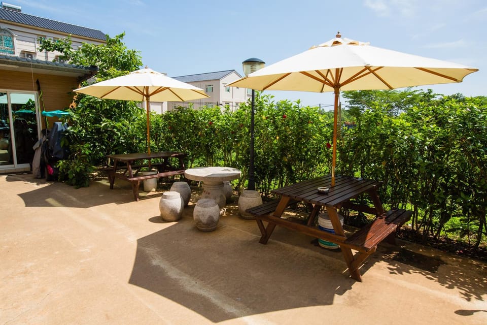 Patio, Garden view