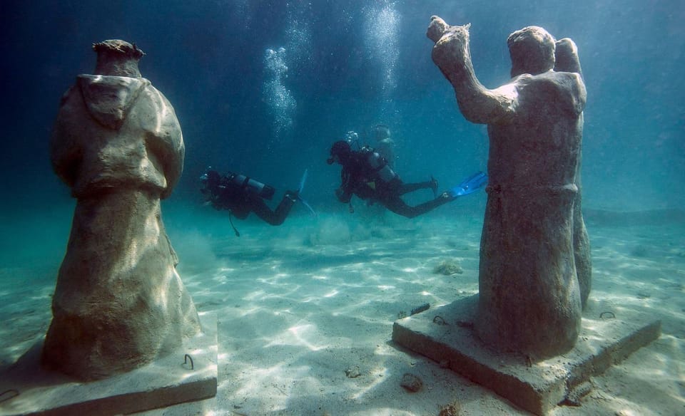 Aqua park, Diving