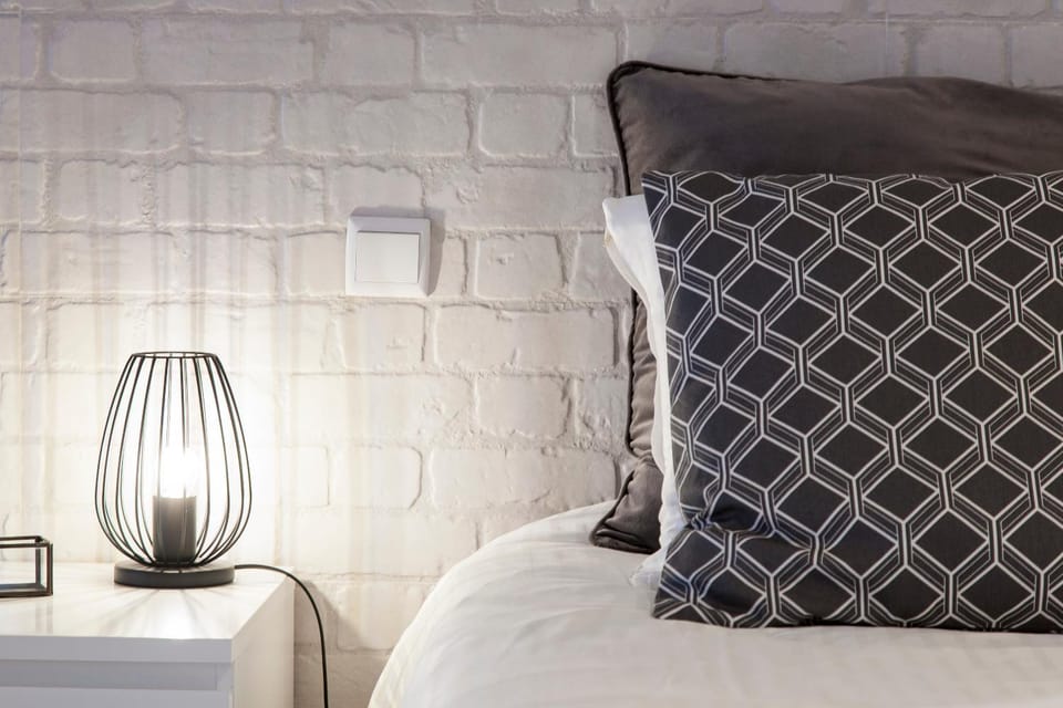 Bed, Photo of the whole room, Decorative detail