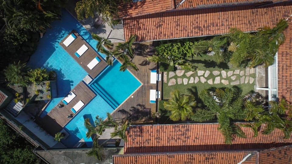 Property building, Bird's eye view, Garden view, Pool view, Swimming pool