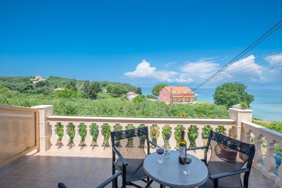 Balcony/Terrace, Balcony/Terrace, Beach, Sea view