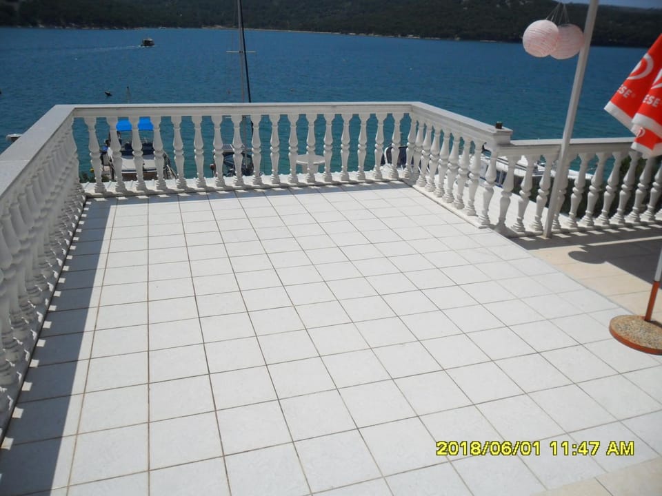 Apartment Galić Apartment in Tisno