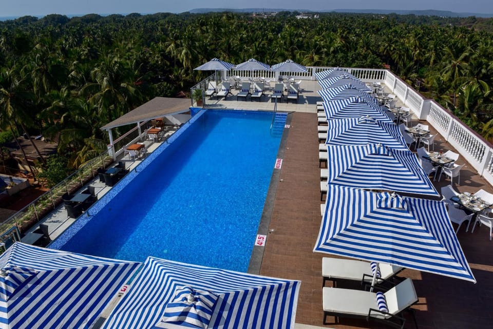 Swimming pool, Swimming pool