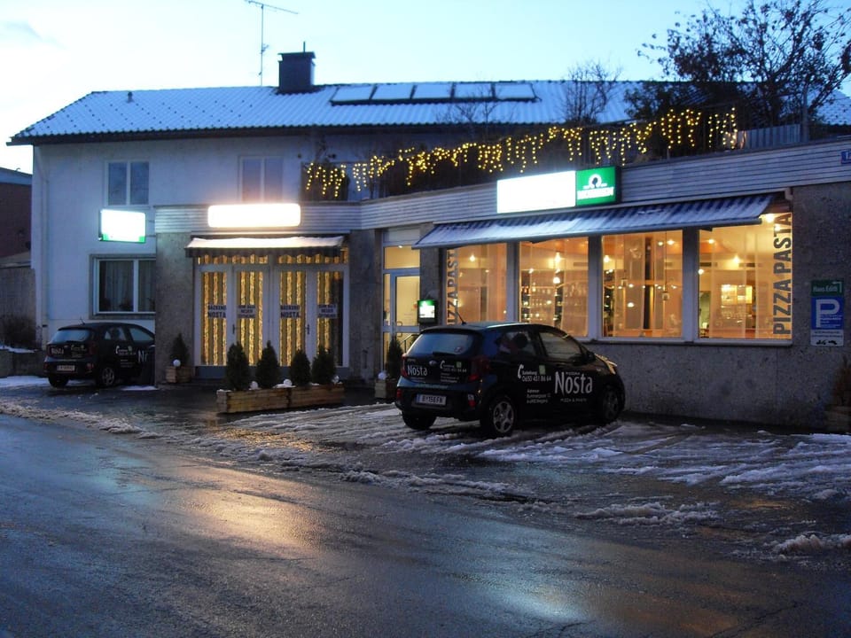 Restaurant/places to eat