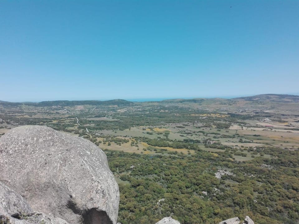 Nearby landmark, Off site, Natural landscape, Hiking, Entertainment