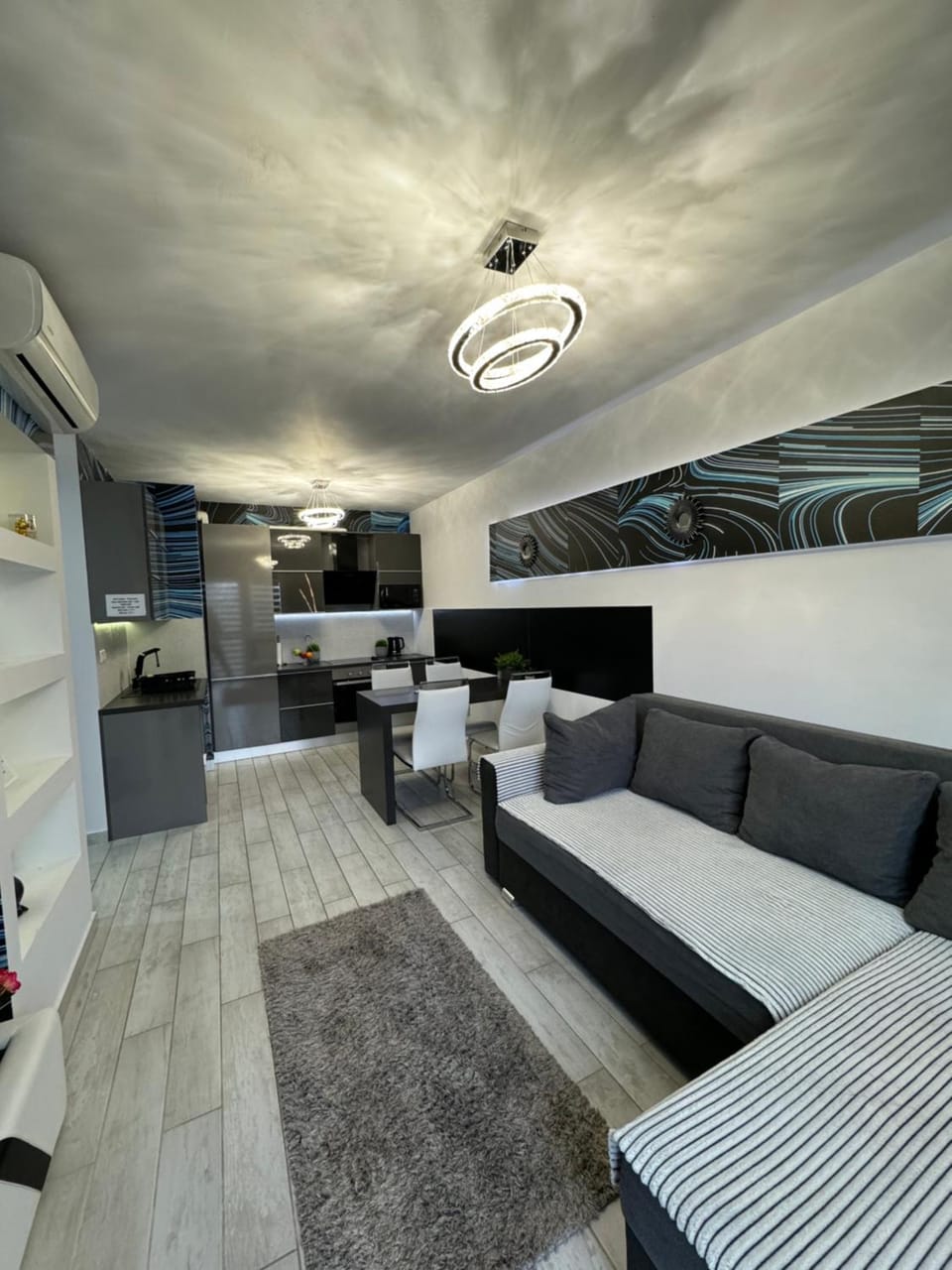 Bed, Kitchen or kitchenette, Living room, Dining area, minibar, pet friendly, air conditioner