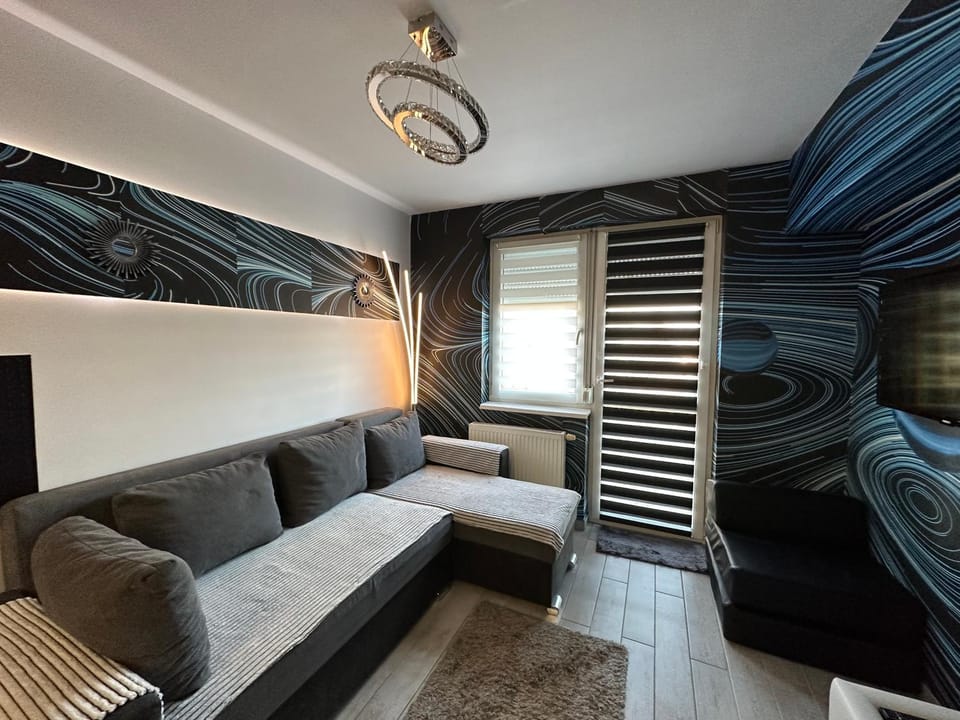 Bed, Balcony/Terrace, Living room, Photo of the whole room, Seating area