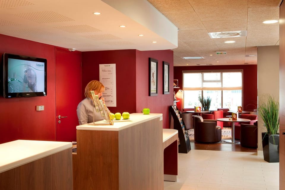 Property building, Lobby or reception