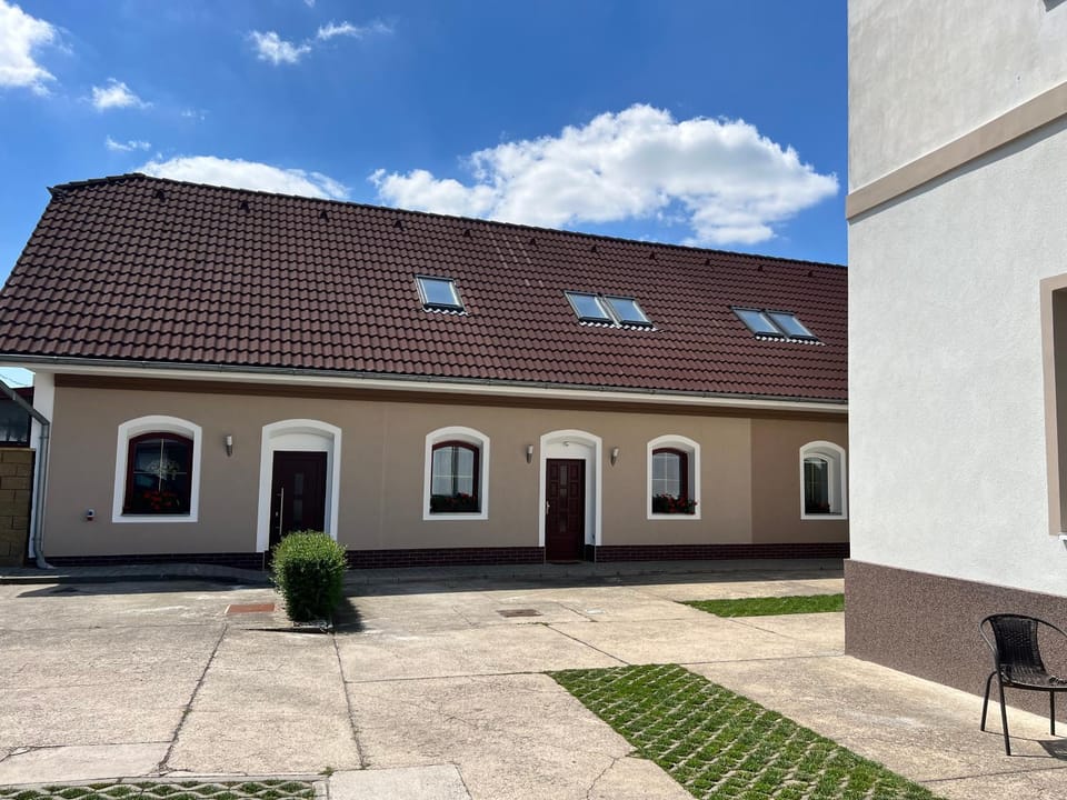 Penzion Mánes Bed and Breakfast in Czechia
