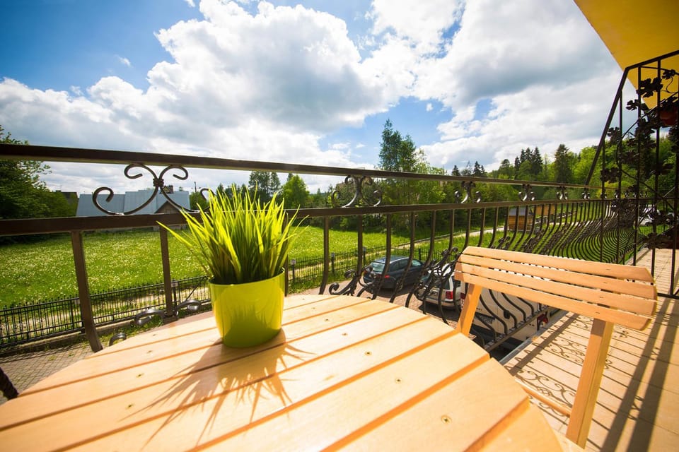 Property building, Off site, Neighbourhood, Summer, Garden, Skiing, Balcony/Terrace, Aqua park, Hiking, Cycling, On site, Mountain view, Swimming pool