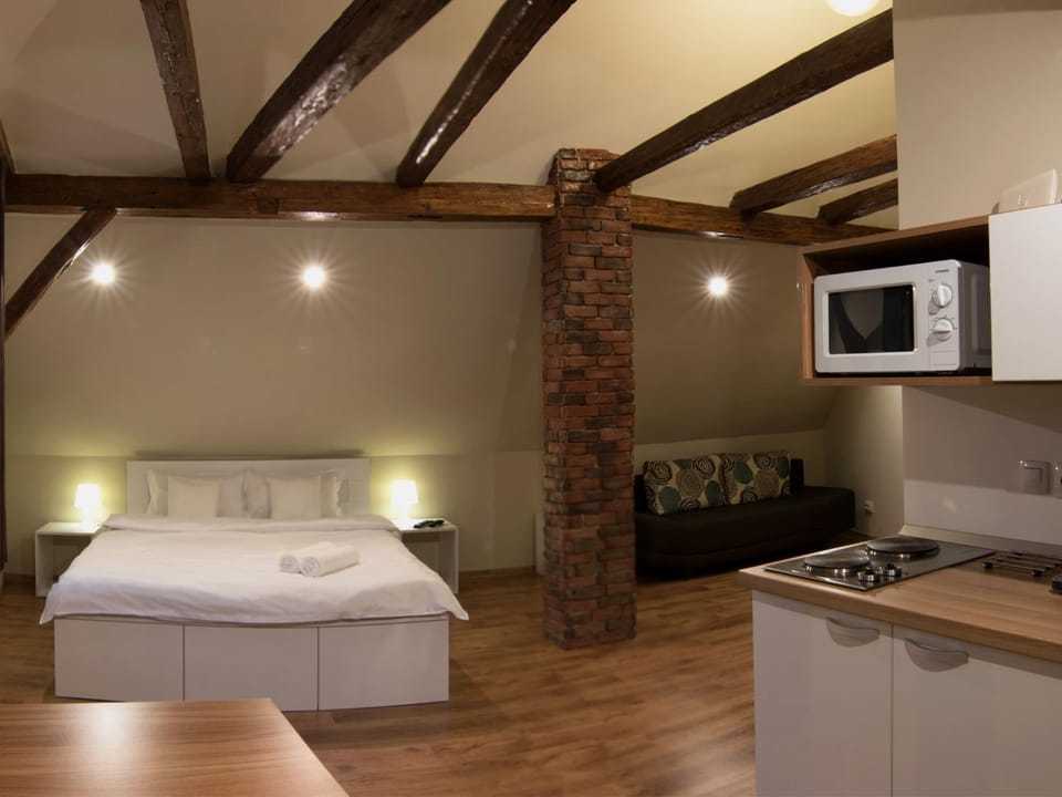 Bed, Kitchen or kitchenette, Photo of the whole room