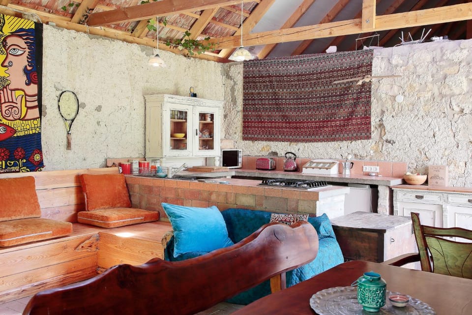 Lounge or bar, Seating area