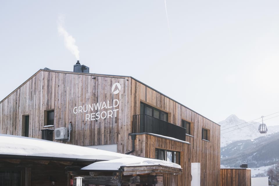 Property building, Day, Winter