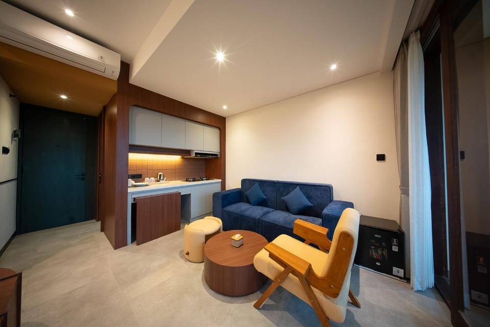Kitchen or kitchenette, Living room, Photo of the whole room, Seating area, minibar