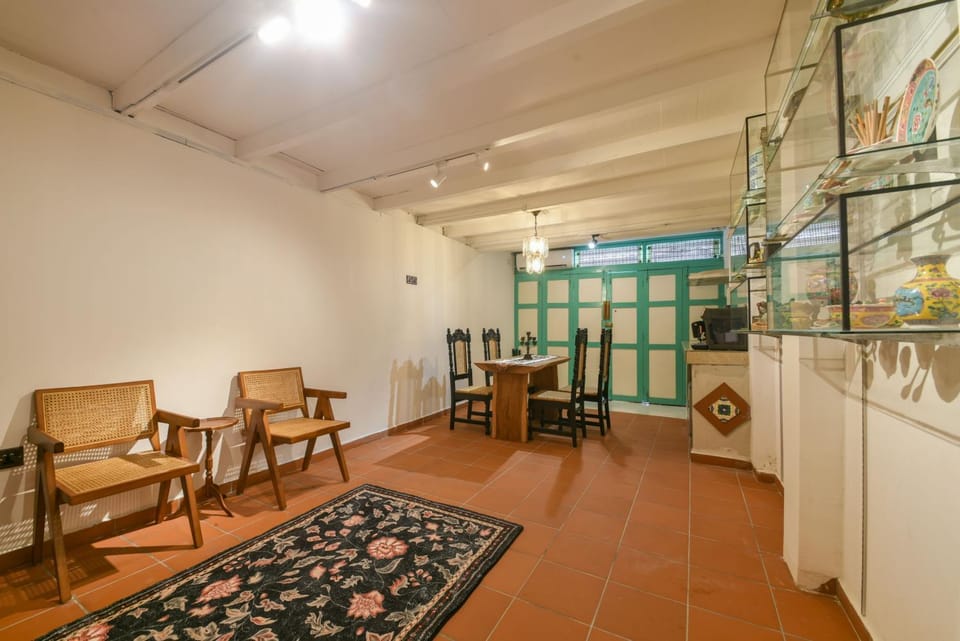 Seating area