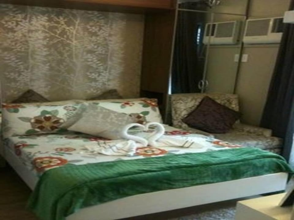 Sorrel Residences Condo Apartment by Fe Apartment in Manila City