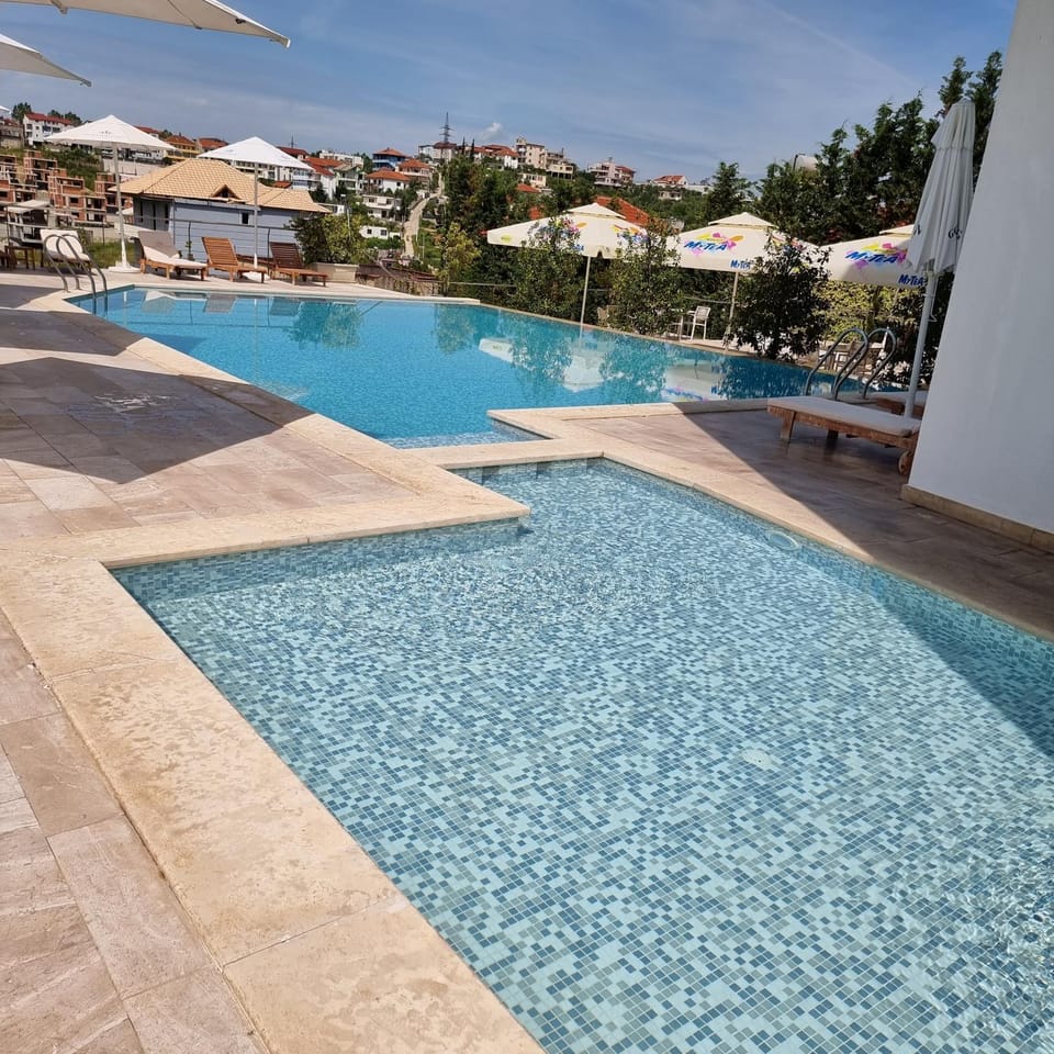 Pool view, Swimming pool