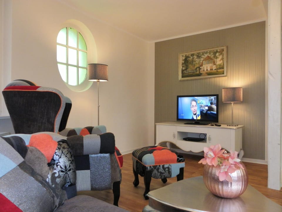 TV and multimedia, Living room