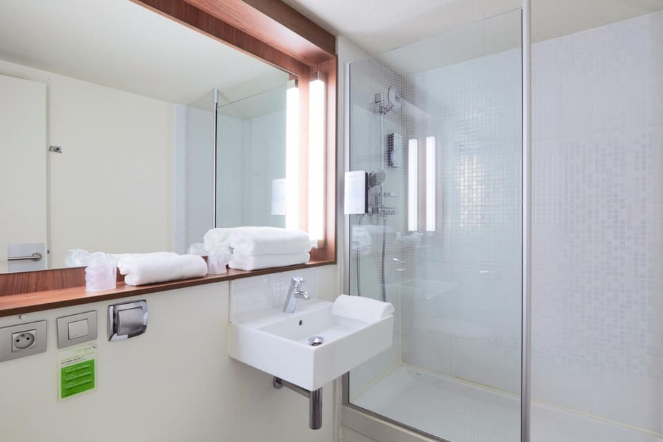 Shower, Bathroom, Family