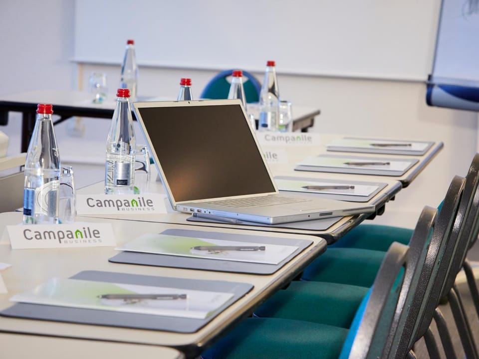 Meeting/conference room