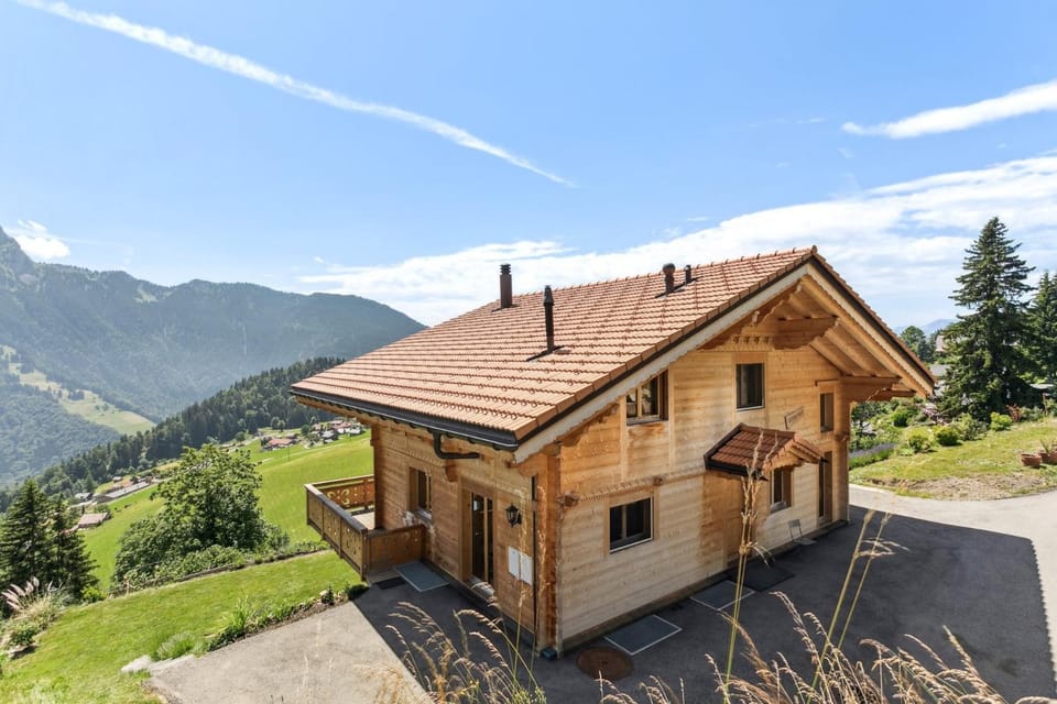Property building, Bird's eye view