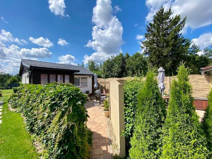 Rodinná Chatka Mehes Nature lodge in Saxony