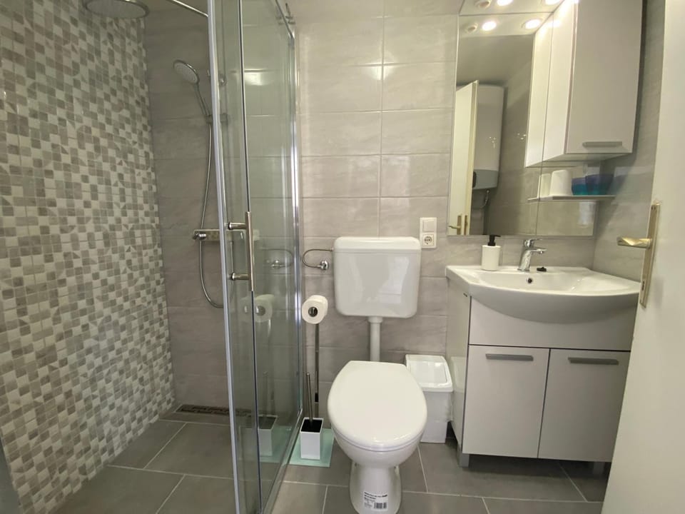 Apartment and Room Surdić Bed and Breakfast in Primorje-Gorski Kotar County