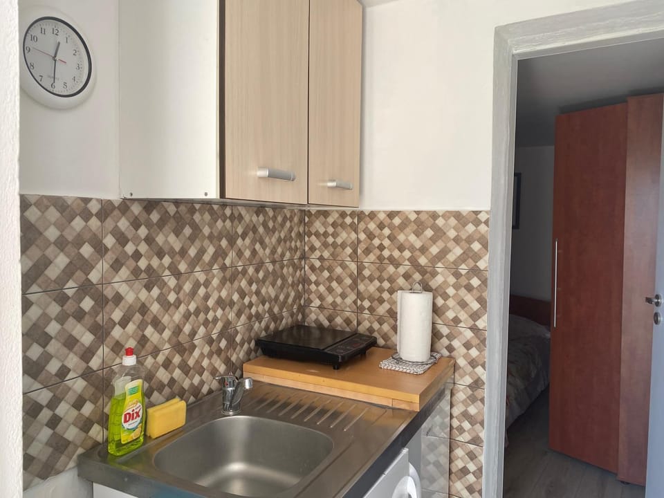 Apartment and Room Surdić Bed and Breakfast in Primorje-Gorski Kotar County