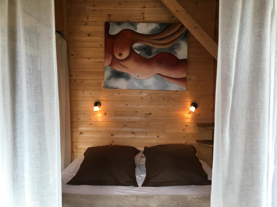 Bed