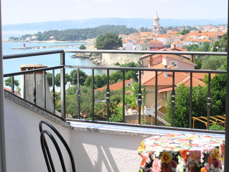 Balcony/Terrace, City view, Sea view