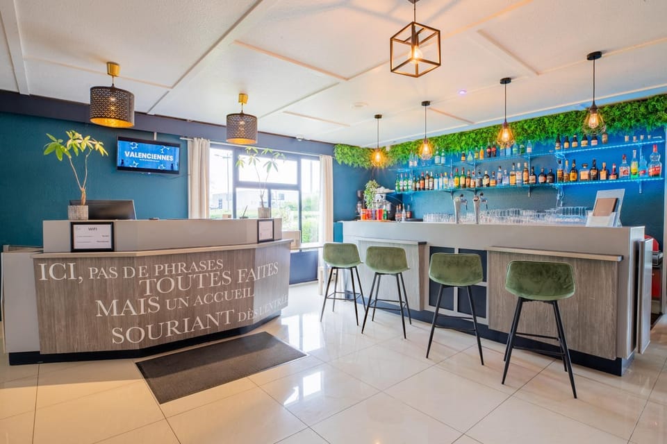 Lobby or reception, Lounge or bar