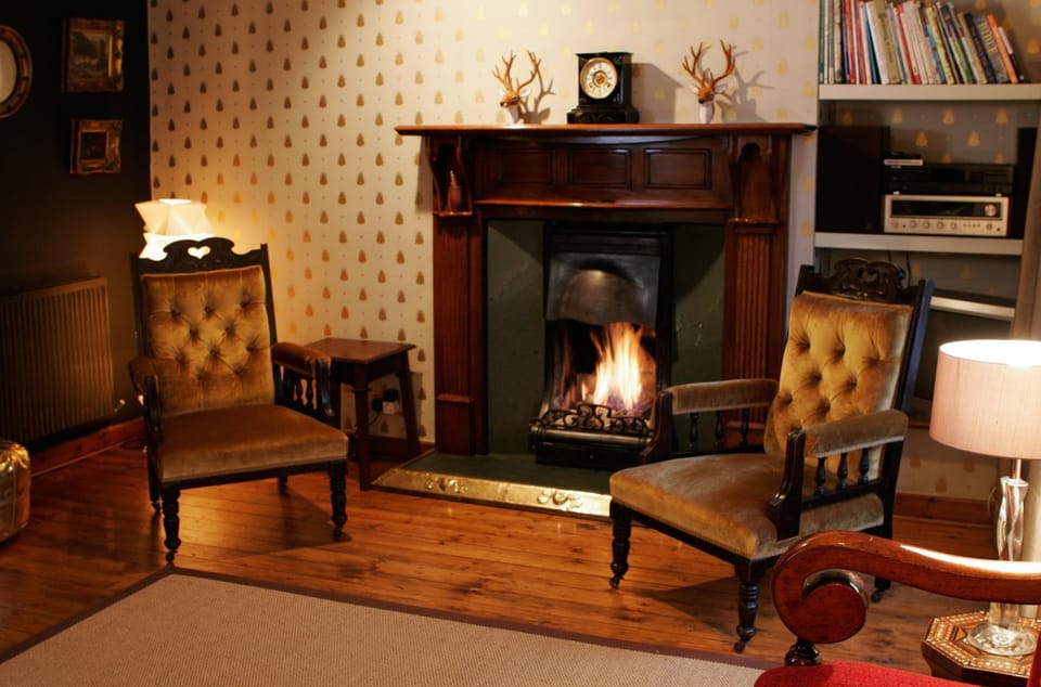 Living room, Decorative detail