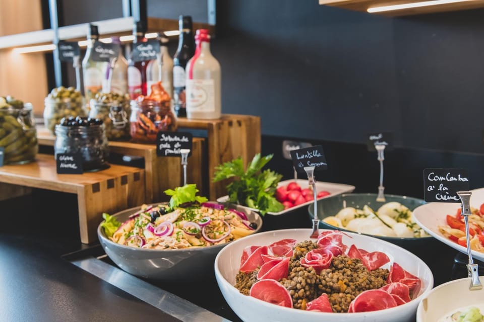 Restaurant/places to eat, Lunch, Dinner