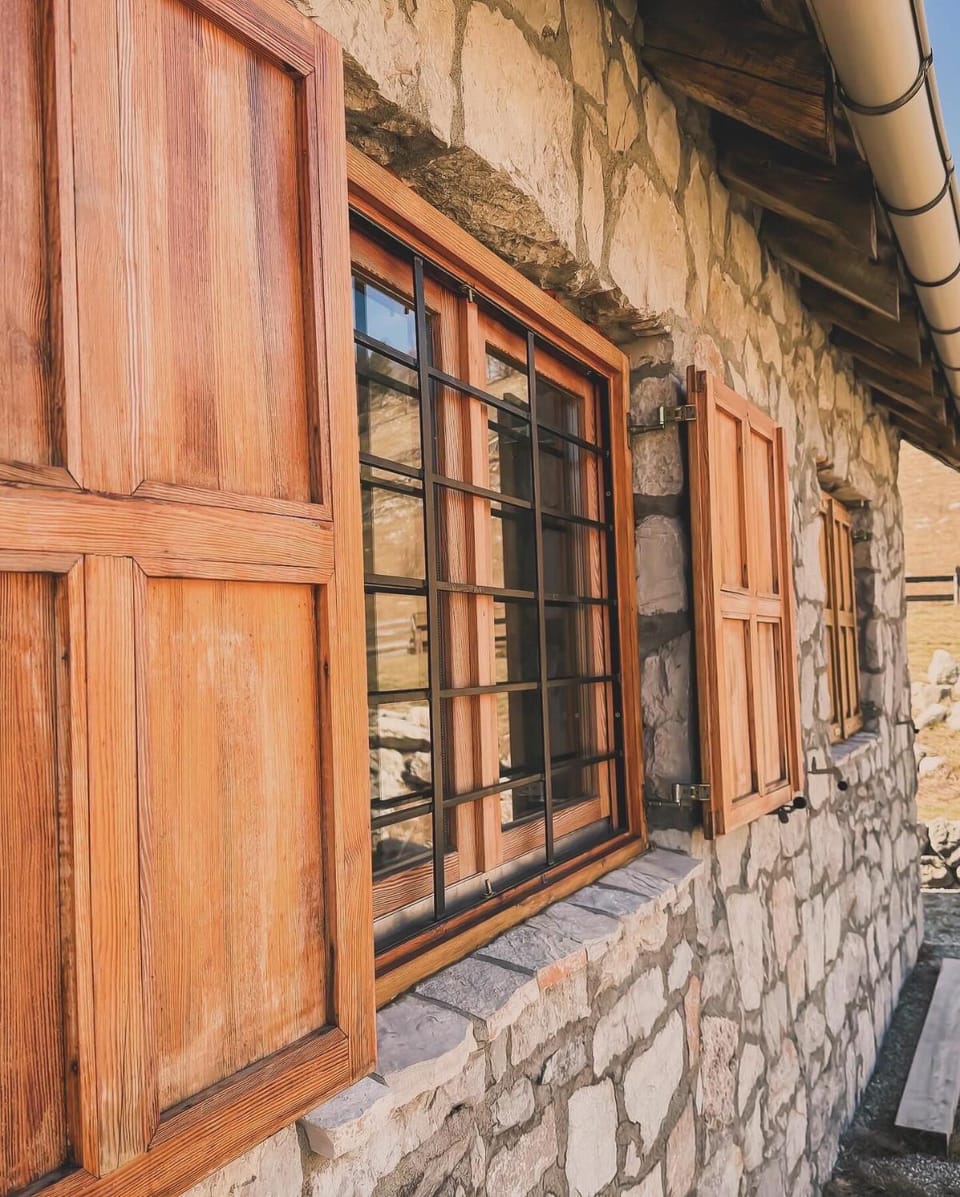 Mountain house Varda Villa in Federation of Bosnia and Herzegovina