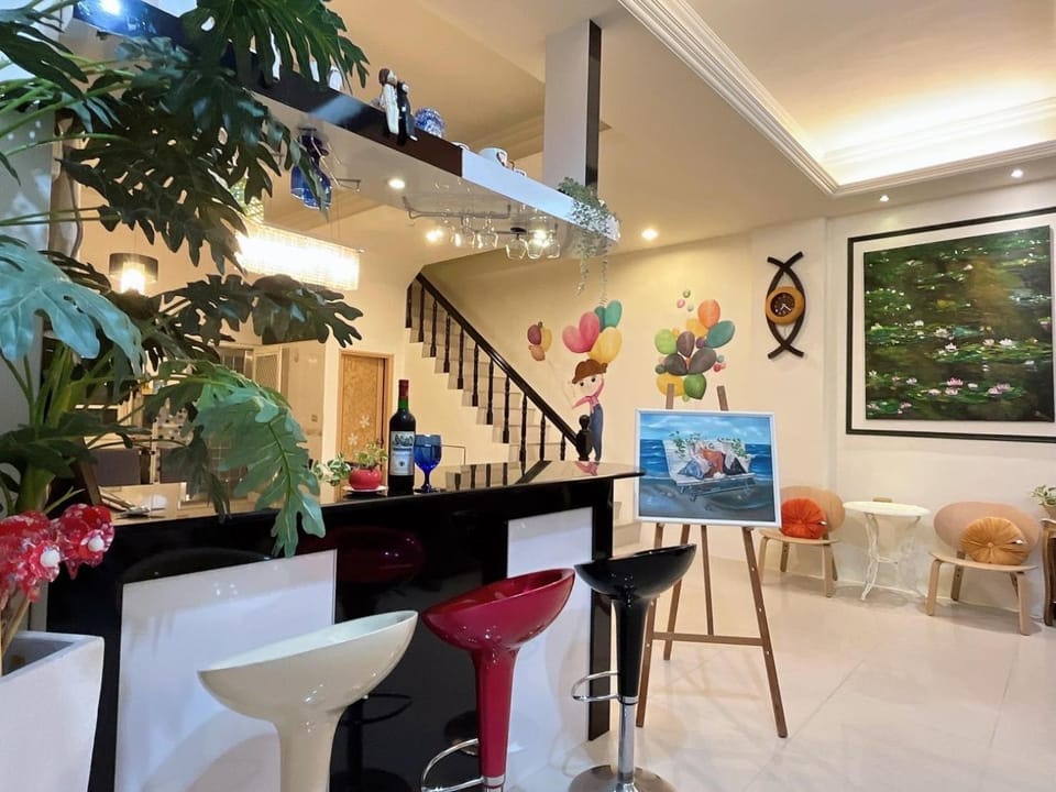 Lounge or bar