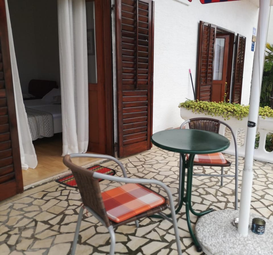 Patio, Balcony/Terrace