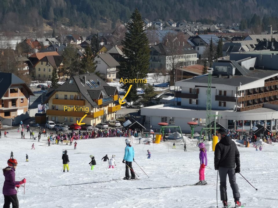 Property building, Day, Winter, Skiing