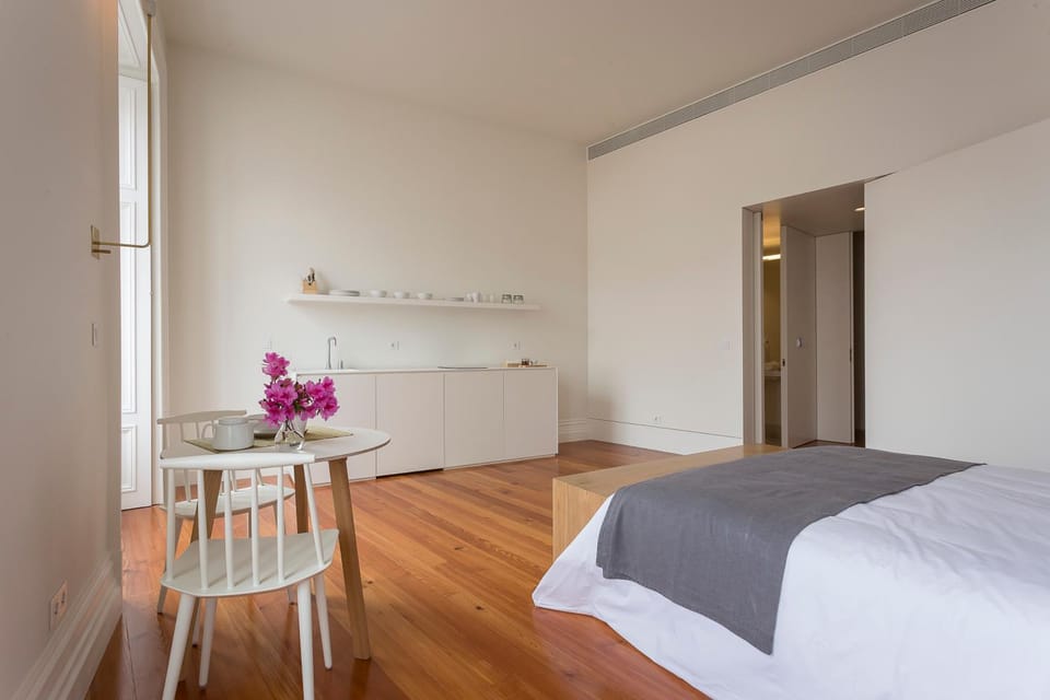Dining area, Bedroom