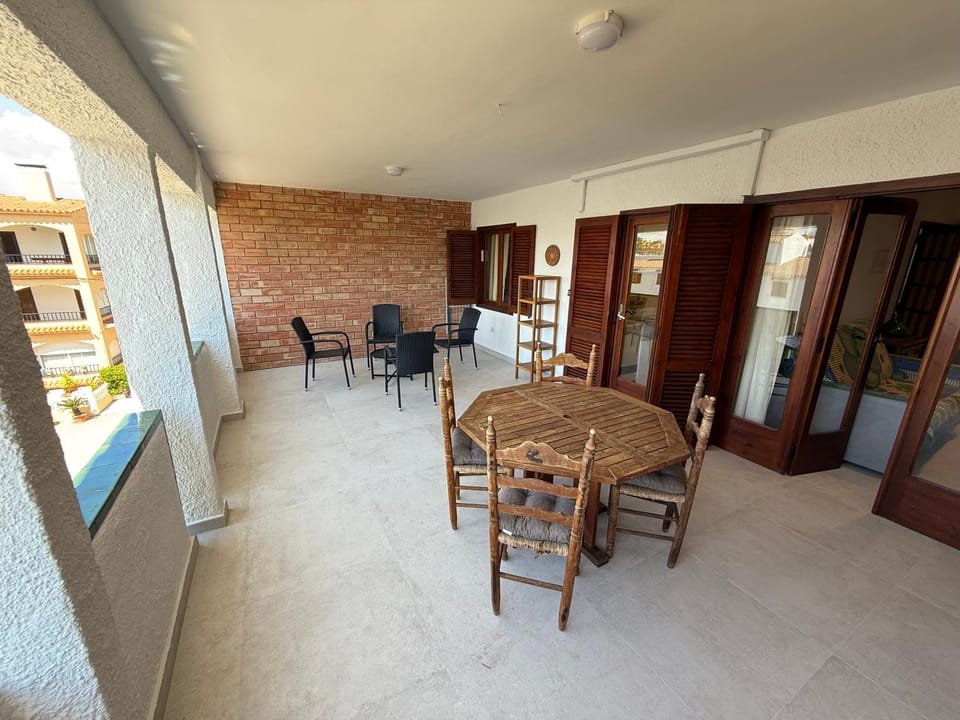 Balcony/Terrace, Dining area