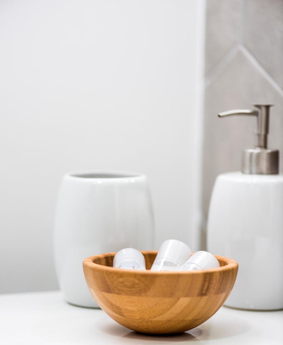 Bathroom, Decorative detail