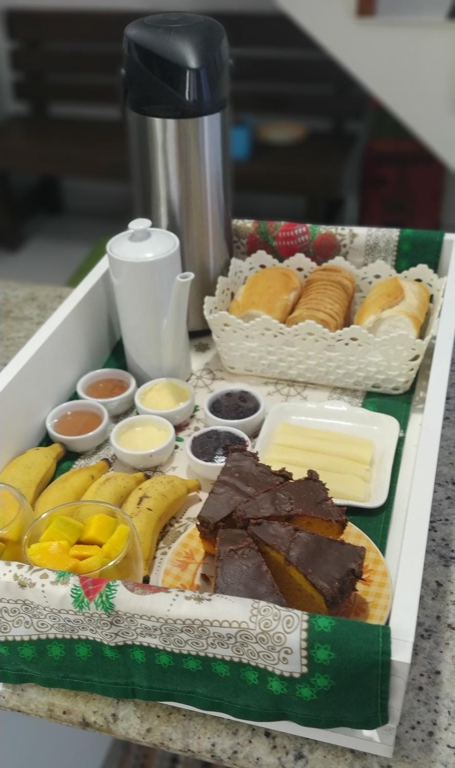 Breakfast, Continental breakfast