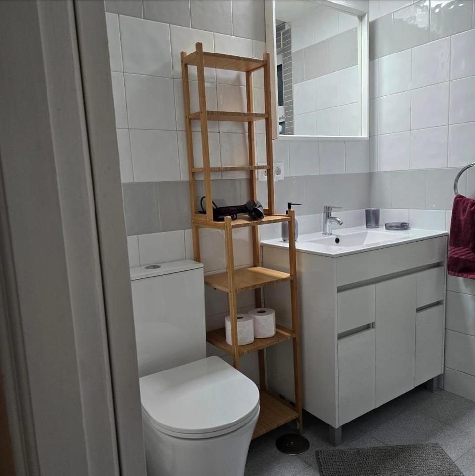 Toilet, Bathroom