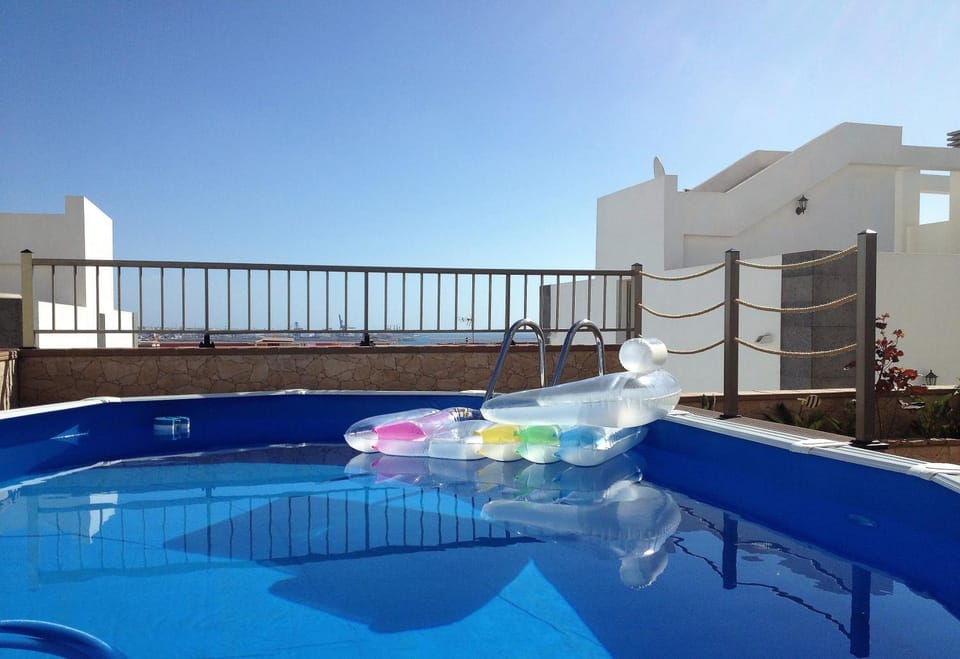 Casa Marinero with Private Pool House in Maxorata