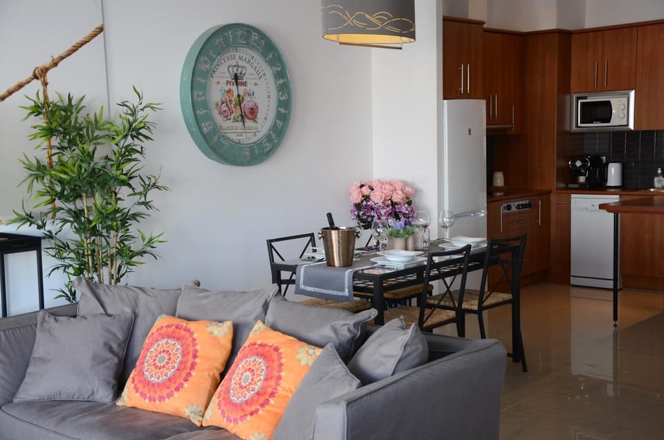 Casa Marinero with Private Pool House in Maxorata