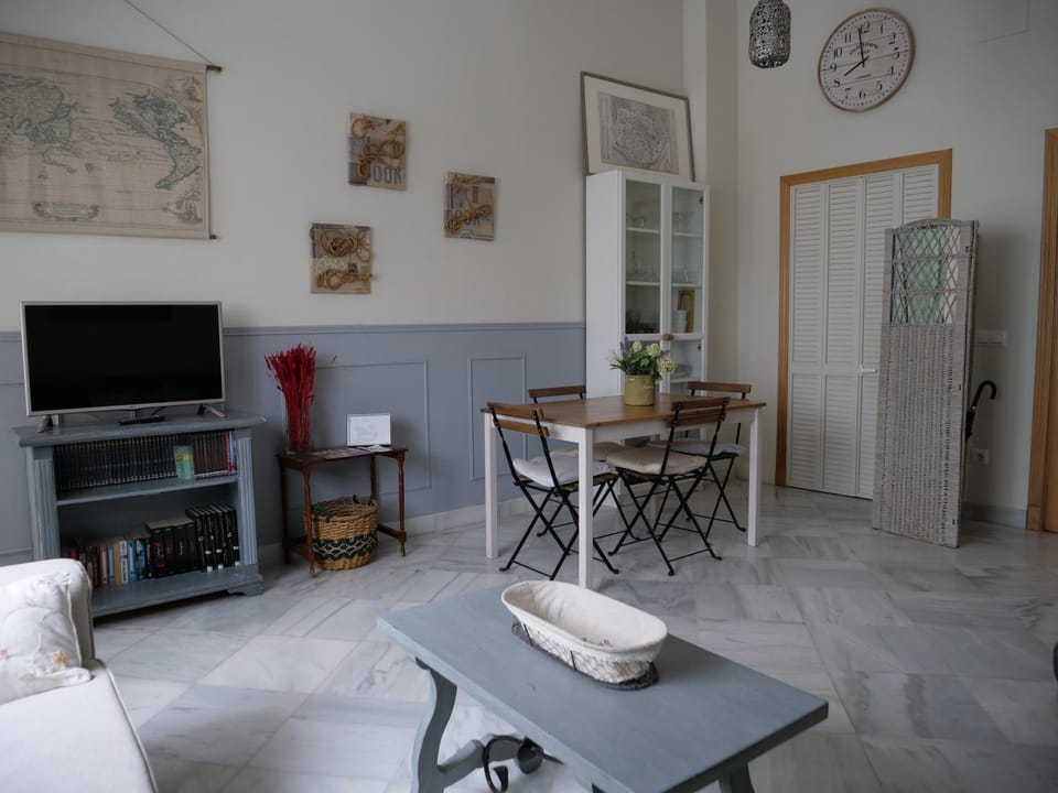 Apartamento Daoiz Apartment in Seville