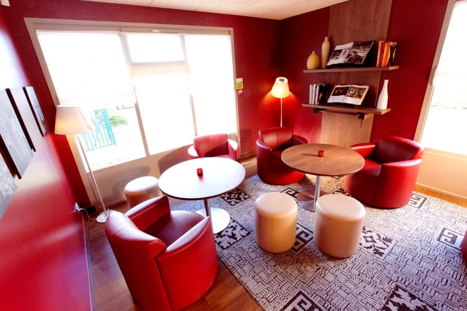 Lounge or bar