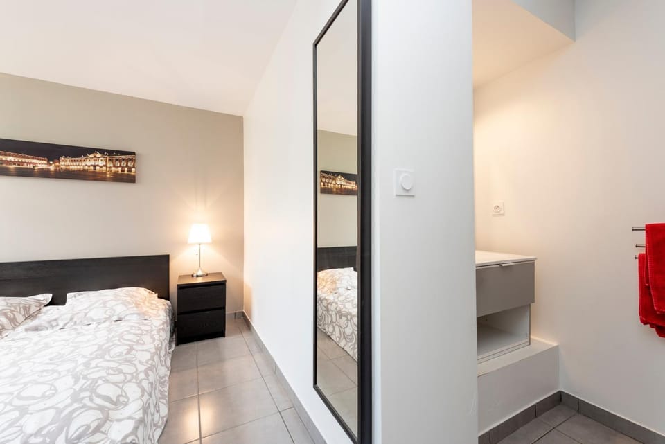 Bed, Bathroom, Bedroom