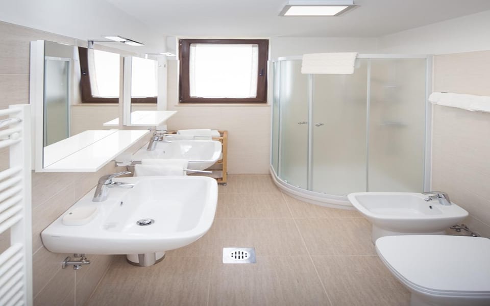 Shower, Bathroom