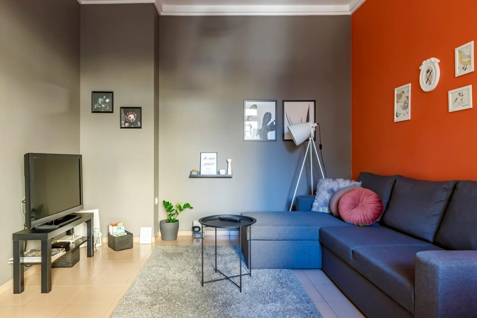 Communal lounge/ TV room, TV and multimedia, Living room, Seating area